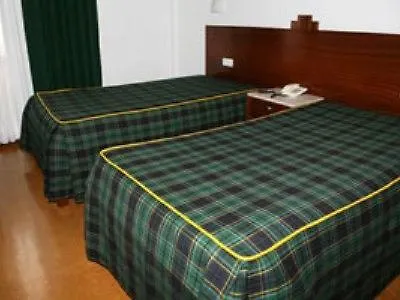 Hotel Irmas Dominicanas - By Flagworld Fátima