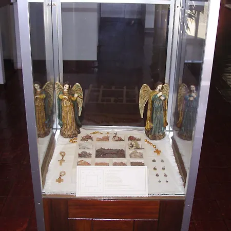 Hotel Irmas Dominicanas - By Flagworld